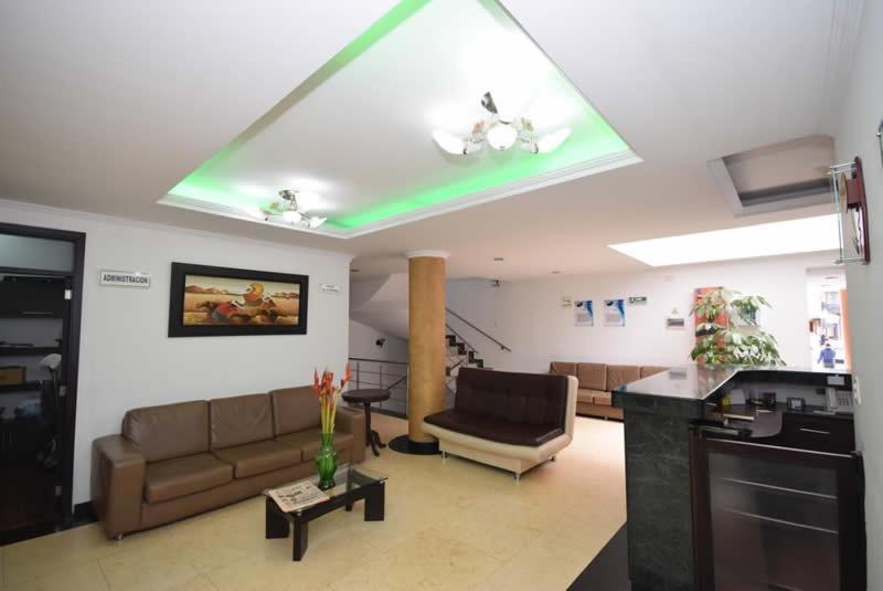 Hotel Zafiro Plaza Tunja Esterno foto